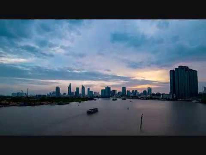 Triệu Lộ Tư cắt phăng mái tóc - Cảm hứng video marketing từ Hotspot Matrix